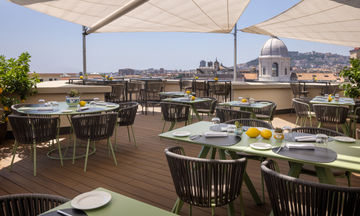 UNAHOTELS Napoli