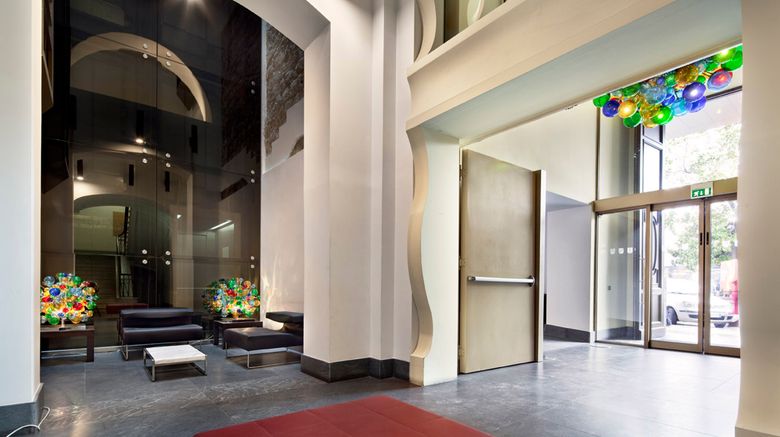 <b>UNAHOTELS Napoli Lobby</b>. Images powered by <a href="https://www.leonardoworldwide.com/" title="Leonardo Worldwide" target="_blank">Leonardo</a>.