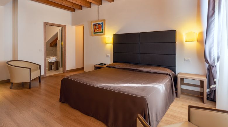 <b>Ecohotel Villa Costanza Room</b>. Images powered by <a href="https://www.leonardoworldwide.com/" title="Leonardo Worldwide" target="_blank">Leonardo</a>.