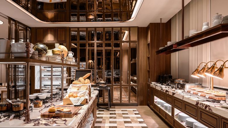 <b>Intercontinental Sukhumvit Restaurant</b>. Images powered by <a href="https://www.leonardoworldwide.com/" title="Leonardo Worldwide" target="_blank">Leonardo</a>.
