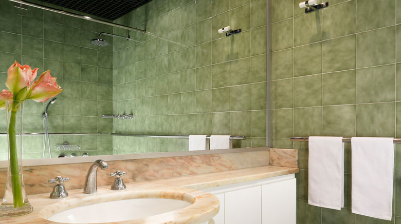 <b>UNA HOTELS Contessa Jolanda Milano Room</b>. Images powered by <a href="https://www.leonardoworldwide.com/" title="Leonardo Worldwide" target="_blank">Leonardo</a>.