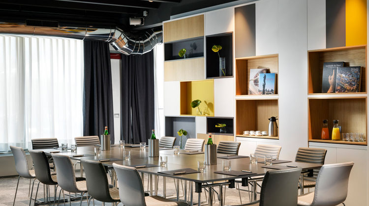 UNAHOTELS The One Milano Meeting