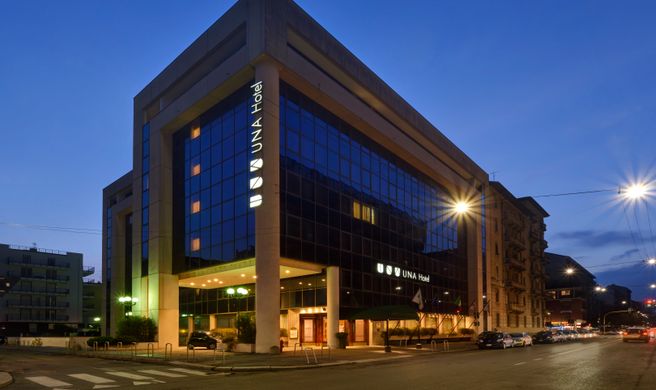 UNAHOTELS Scandinavia Milano Exterior