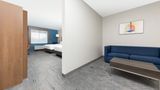Holiday Inn Express Hotel & Suites Suite