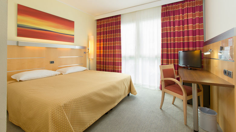 <b>UNA Hotels Cesena Nord Room</b>. Images powered by <a href="https://www.leonardoworldwide.com/" title="Leonardo Worldwide" target="_blank">Leonardo</a>.