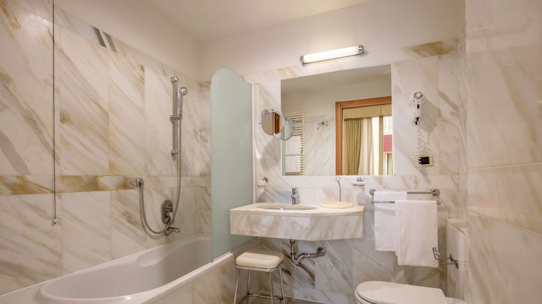 <b>UNA Hotels Empire Roma Room</b>. Images powered by <a href="https://www.leonardoworldwide.com/" title="Leonardo Worldwide" target="_blank">Leonardo</a>.