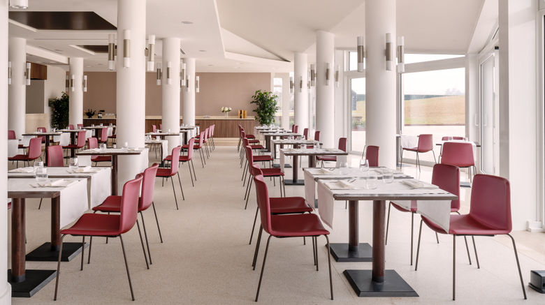 <b>UNAHOTELS Bologna San Lazzaro Restaurant</b>. Images powered by <a href="https://www.leonardoworldwide.com/" title="Leonardo Worldwide" target="_blank">Leonardo</a>.