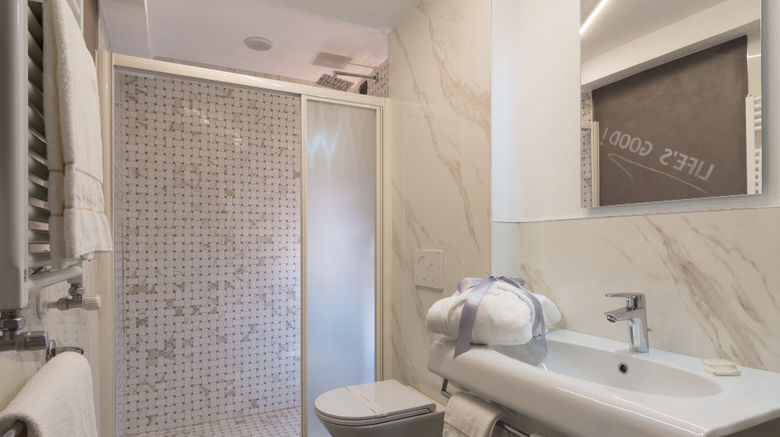 <b>UNAHOTELS Ala Venezia Room</b>. Images powered by <a href="https://www.leonardoworldwide.com/" title="Leonardo Worldwide" target="_blank">Leonardo</a>.