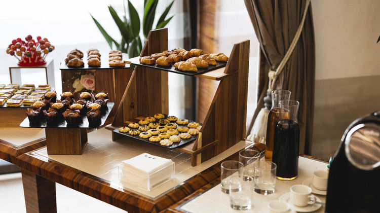 UNAHOTELS Deco Roma Restaurant