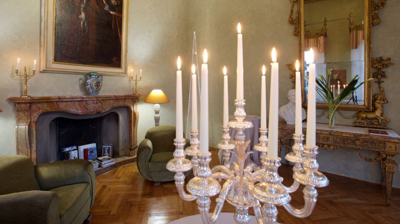 <b>Leone Blu Suites UNA Esperienze Room</b>. Images powered by <a href="https://www.leonardoworldwide.com/" title="Leonardo Worldwide" target="_blank">Leonardo</a>.