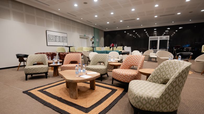<b>ONOMO Hotel Abidjan Airport Meeting</b>. Images powered by <a href="https://www.leonardoworldwide.com/" title="Leonardo Worldwide" target="_blank">Leonardo</a>.
