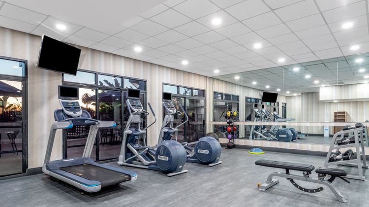 Crowne Plaza Los Angeles Harbor Hotel Health Club