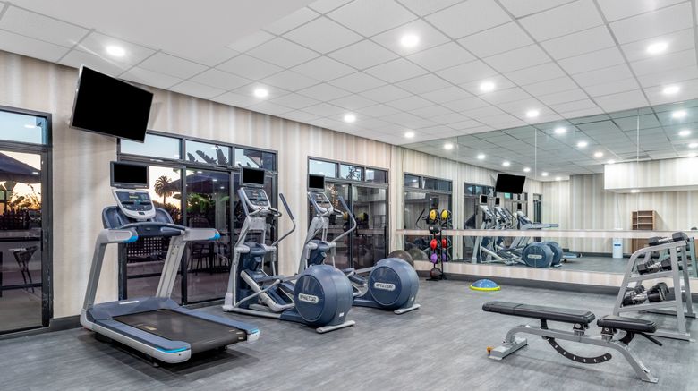 <b>Crowne Plaza Los Angeles Harbor Hotel Health Club</b>. Images powered by <a href="https://www.leonardoworldwide.com/" title="Leonardo Worldwide" target="_blank">Leonardo</a>.