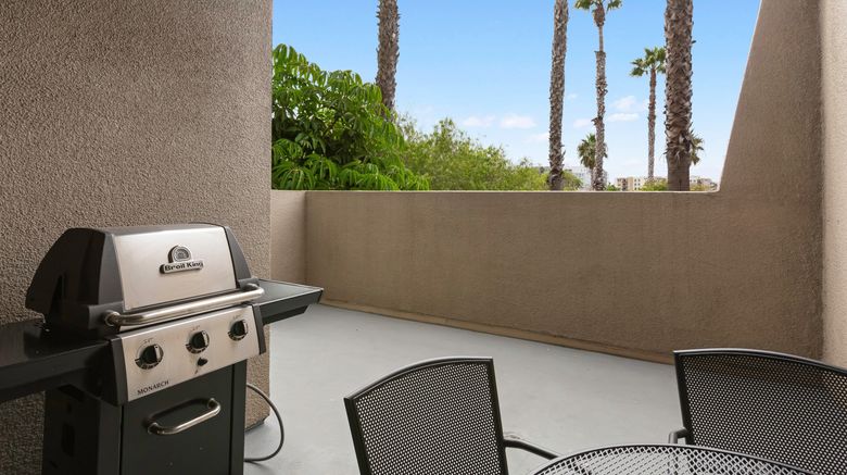 <b>WorldMark Oceanside Exterior</b>. Images powered by <a href="https://www.leonardoworldwide.com/" title="Leonardo Worldwide" target="_blank">Leonardo</a>.