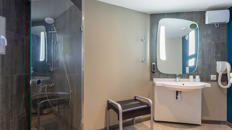 <b>B&B Hotel Orleans Centre Foch Room</b>. Images powered by <a href="https://www.leonardoworldwide.com/" title="Leonardo Worldwide" target="_blank">Leonardo</a>.