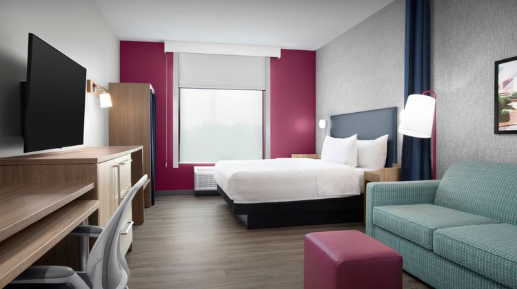Home2 Suites by Hilton Huntsville Room