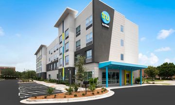 Tru by Hilton Wrightsville Beach