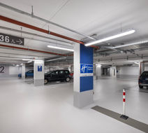Holiday Inn Express Munich City West Lobby