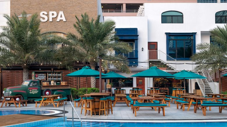 <b>Le Royal Meridien Abu Dhabi Pool</b>. Images powered by <a href="https://www.leonardoworldwide.com/" title="Leonardo Worldwide" target="_blank">Leonardo</a>.
