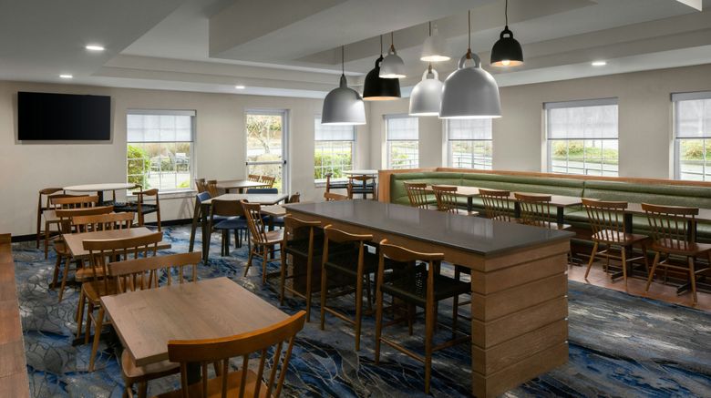 <b>Fairfield Inn & Suites by Marriott Restaurant</b>. Images powered by <a href="https://www.leonardoworldwide.com/" title="Leonardo Worldwide" target="_blank">Leonardo</a>.