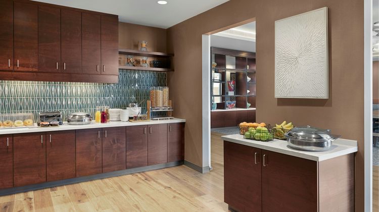 Residence Inn Brookfield at Poplar Creek Restaurant