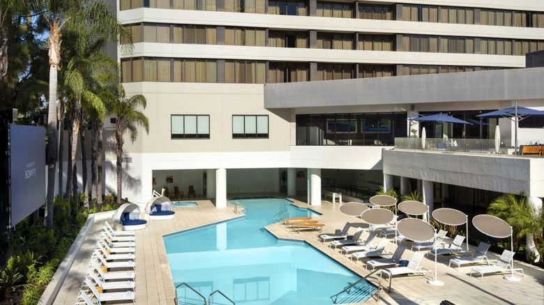<b>Irvine Marriott Pool</b>. Images powered by <a href="https://www.leonardoworldwide.com/" title="Leonardo Worldwide" target="_blank">Leonardo</a>.