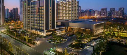 Renaissance Qingdao Hotel Exterior