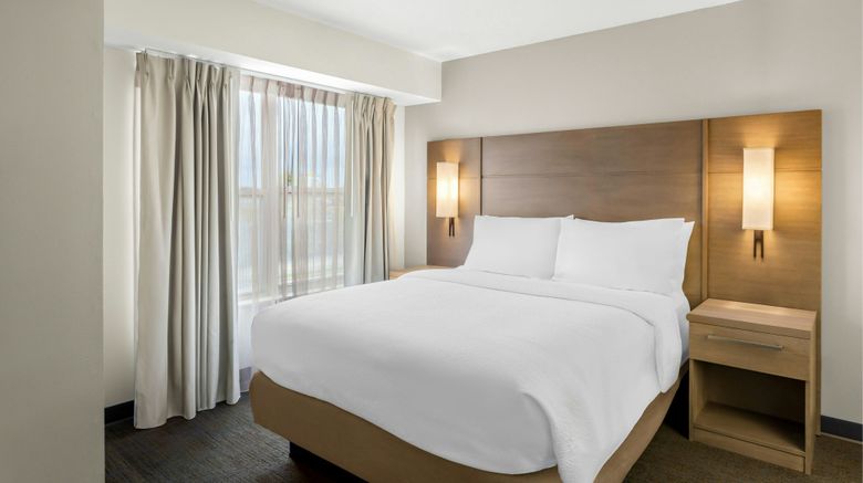 <b>Residence Inn Chicago Southeast/Hammond Suite</b>. Images powered by <a href="https://www.leonardoworldwide.com/" title="Leonardo Worldwide" target="_blank">Leonardo</a>.