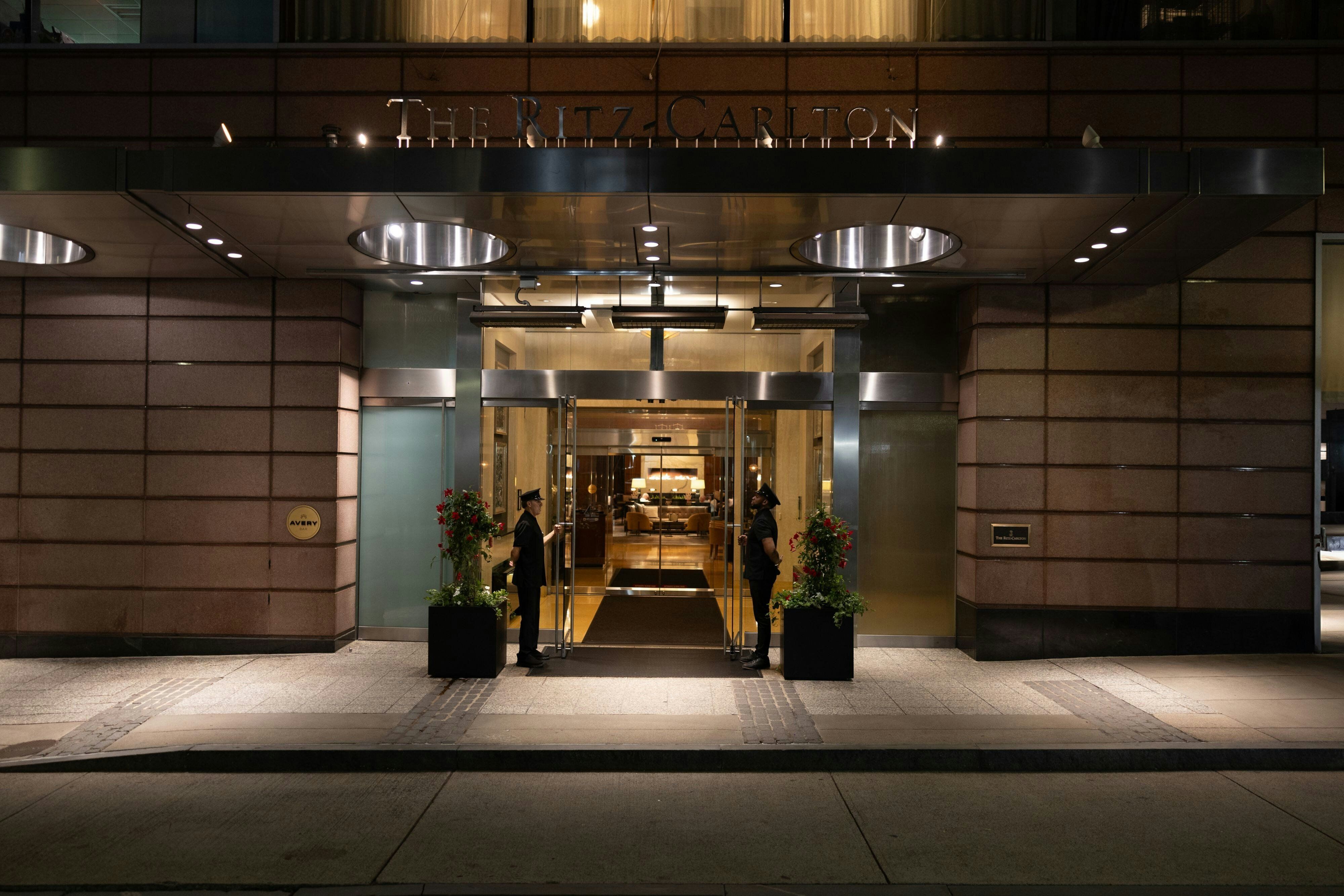 The Ritz-Carlton, Boston- Deluxe Boston, MA Hotels- GDS