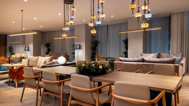 <b>Hilton Garden Inn Baku Lobby</b>. Images powered by <a href="https://www.leonardoworldwide.com/" title="Leonardo Worldwide" target="_blank">Leonardo</a>.