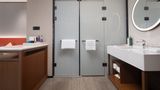 Hilton Garden Inn Beihai Railway Station Room