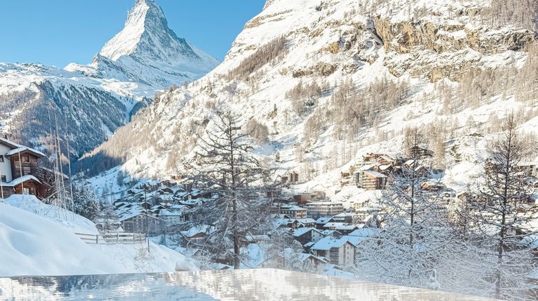 <b>Chalet Hotel Schoenegg Pool</b>. Images powered by <a href="https://www.leonardoworldwide.com/" title="Leonardo Worldwide" target="_blank">Leonardo</a>.