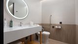 <b>Hilton Garden Inn Huaxiang Tiantan Hosp Room</b>. Images powered by <a href="https://www.leonardoworldwide.com/" title="Leonardo Worldwide" target="_blank">Leonardo</a>.