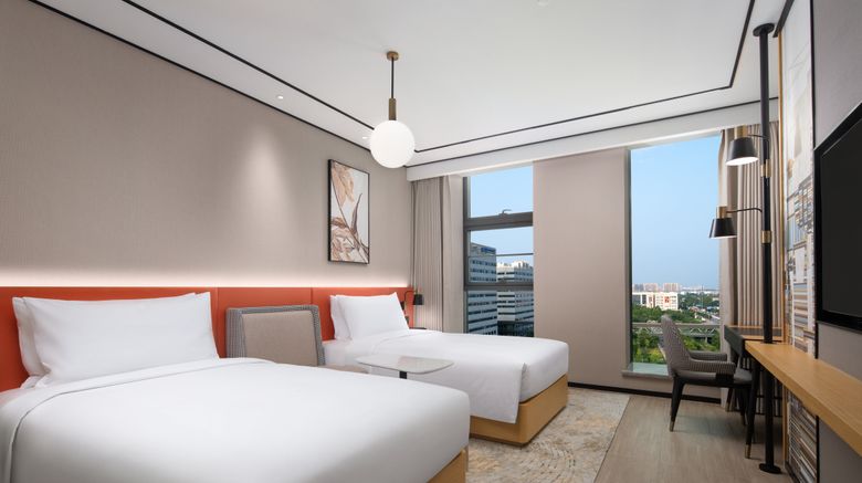 <b>Hilton Garden Inn Huaxiang Tiantan Hosp Room</b>. Images powered by <a href="https://www.leonardoworldwide.com/" title="Leonardo Worldwide" target="_blank">Leonardo</a>.