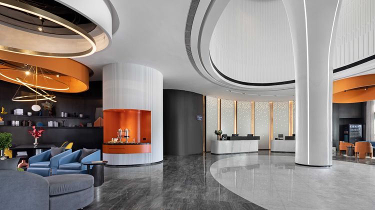 Hampton by Hilton Beijing Bird's Nest Lobby
