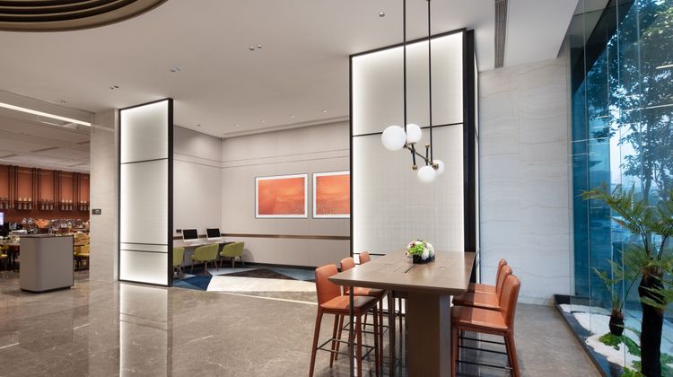 Hampton by Hilton Wuhan Qingnian Road Lobby