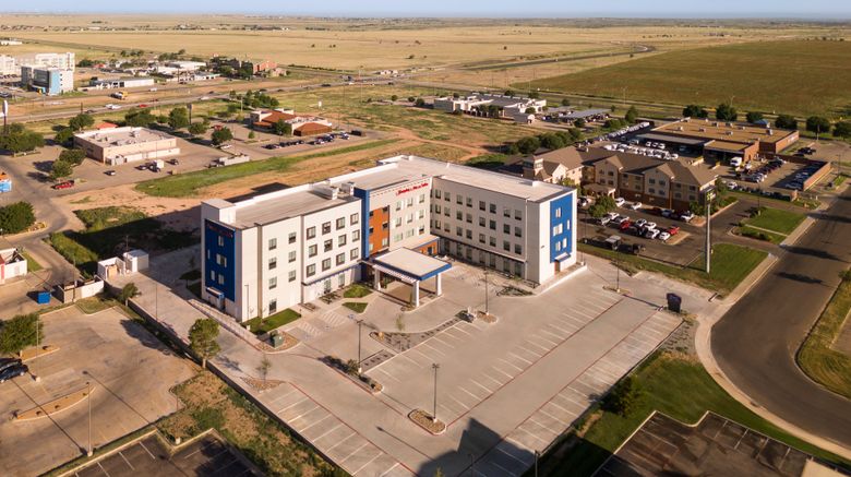 Hampton Inn and Suites Amarillo Exterior. Images powered by <a href="https://www.leonardoworldwide.com" target="_blank" rel="noopener">Leonardo</a>.