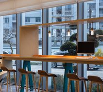 Home2 Suites by Hilton Railway Station Lobby