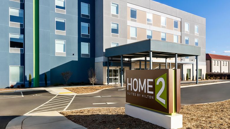 <b>Home2 Suites by Hilton Hendersonville Restaurant</b>. Images powered by <a href="https://www.leonardoworldwide.com/" title="Leonardo Worldwide" target="_blank">Leonardo</a>.