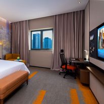 Hampton by Hilton Lize Business District