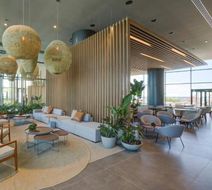 DoubleTree by Hilton Porto Alegre Lobby