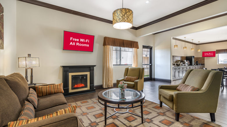 <b>Red Roof Inn & Suites Sulphur Springs Lobby</b>. Images powered by <a href="https://www.leonardoworldwide.com/" title="Leonardo Worldwide" target="_blank">Leonardo</a>.