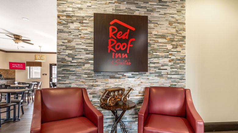 <b>Red Roof Inn & Suites Sulphur Springs Lobby</b>. Images powered by <a href="https://www.leonardoworldwide.com/" title="Leonardo Worldwide" target="_blank">Leonardo</a>.