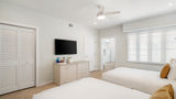 <b>Cardozo South Beach Room</b>. Images powered by <a href="https://www.leonardoworldwide.com/" title="Leonardo Worldwide" target="_blank">Leonardo</a>.