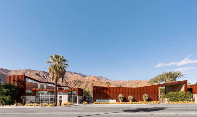 Arrive Palm Springs Exterior