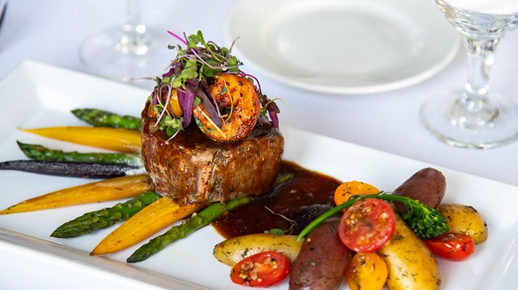 Staybridge Suites Oxnard-River Ridge Restaurant