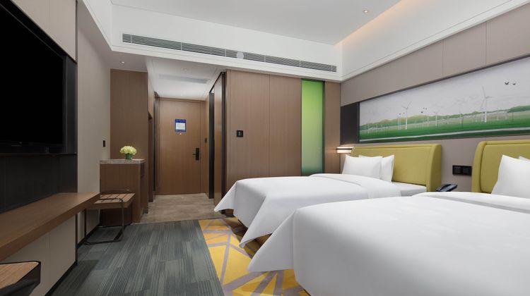 Hampton by Hilton Urumqi Intl Airport Room