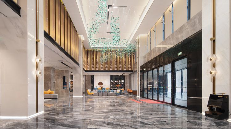 Hampton by Hilton Qingzhou Lobby