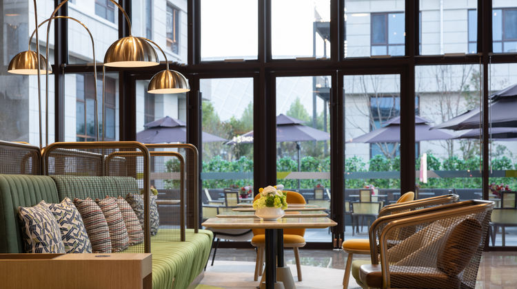 Home2 Suites by Hilton Yongji Lobby