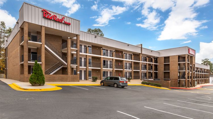 Red Roof Inn Raleigh Northeast-Downtown Exterior